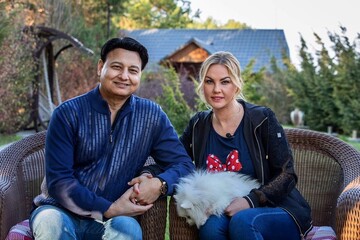 Українська співачка з чоловіком-мільярдером прикрасили обкладинку глянцю: фото