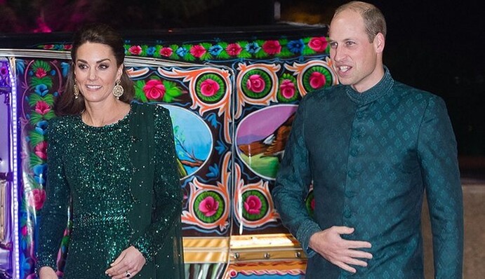 В сети обсуждают официальные наряды Кейт Миддлтон и принца Уильяма в Пакистане: фото