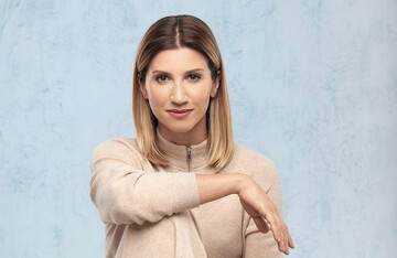 Аніта Луценко несподівано змінила зачіску: тепер всі думають, що вона вагітна