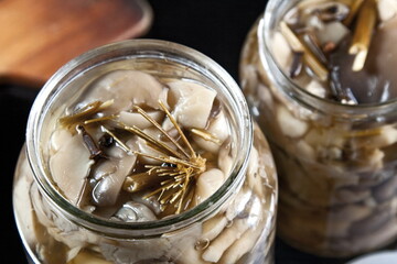 Гриби-парасольки на зиму: простий рецепт сезонної закуски