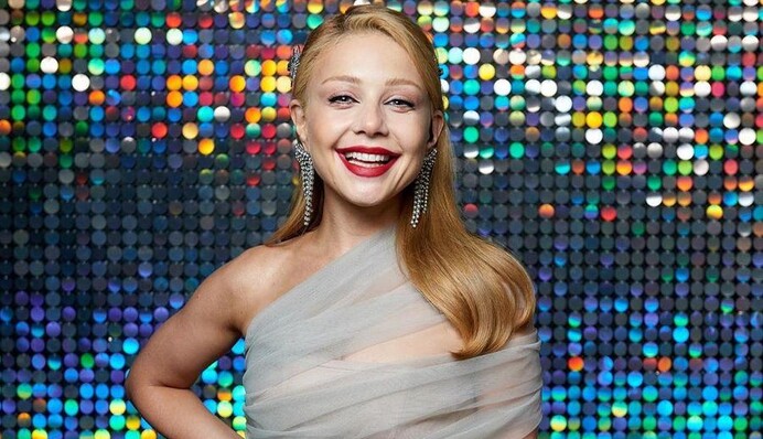 Тіна Кароль випустила кліп до нової доленосної пісні 