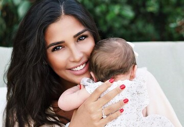 Любов в чистому вигляді: українська співачка показала ніжне фото з новонародженою дочкою