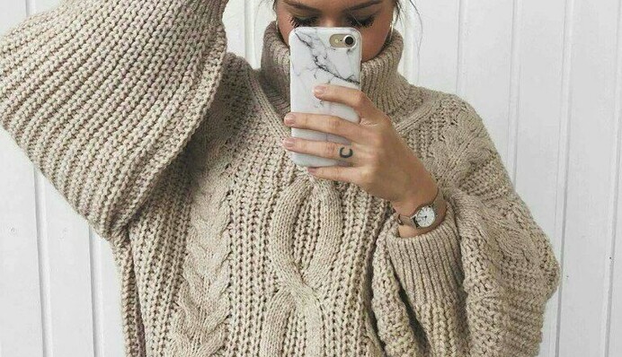 Стильний і теплий оверсайз: 10 модних светрів на прохолодну осінь