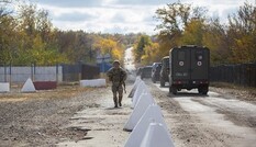 Разведение под звук обстрелов: что происходит в Золотом на Донбассе