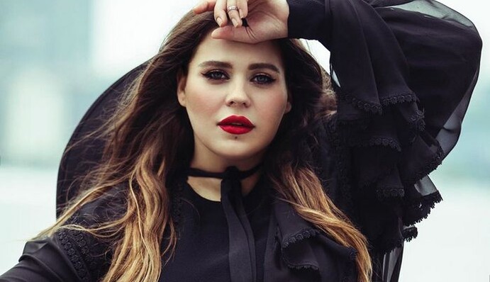 Познайомилися недавно: солістка гурту KAZKA розповіла про роман з іноземцем