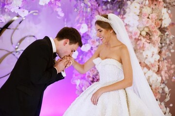 Українська співачка показала зворушливі кадри зі свого весілля в новому кліпі: відео