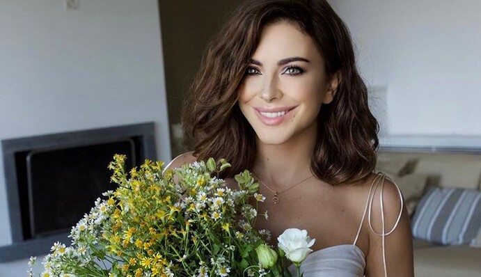 Соромиться: в мережі обговорюють вихід у світ Ані Лорак і її молодого бойфренда