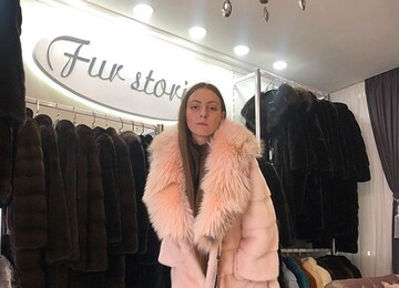 Дочці Олі Полякової дісталося за хвастощі хутряними шубами: фото