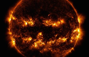 В NASA опублікували моторошне фото Сонця: ось чому воно виглядає як гарбуз до Хеловіну