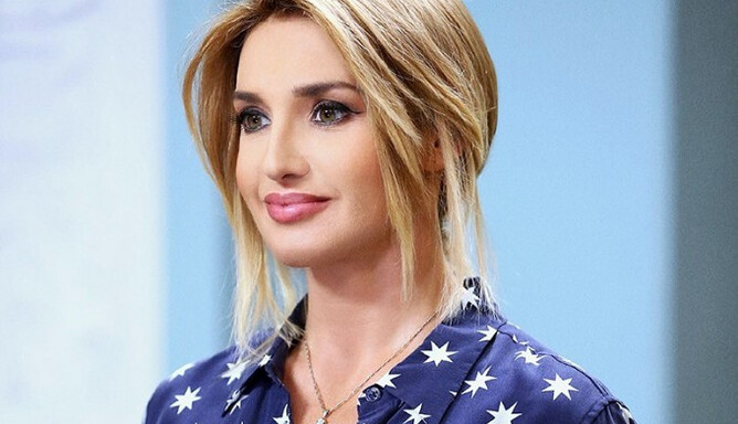 Оксана Марченко показала роскошную домашнюю кухню с позолотой: видео