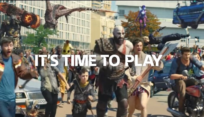 Каскадеры, разбитые машины и 300 человек массовки: компания Sony сняла в Киеве эффектный ролик