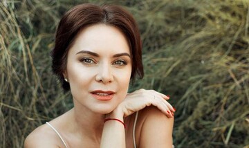 Ідеальна матуся: Лілія Подкопаєва викликала захват у фанатів знімком з новонародженою дочкою