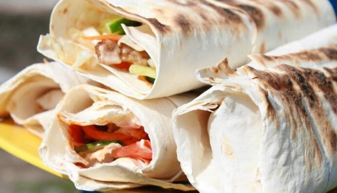 Рецепт шаурми по-домашньому: як зробити популярний фастфуд смачніше і корисніше