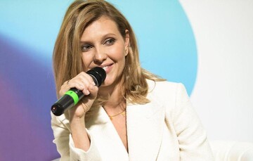 Олена Зеленська з чоловіком і дітьми прикрасили обкладинку іменитого глянцю: фото