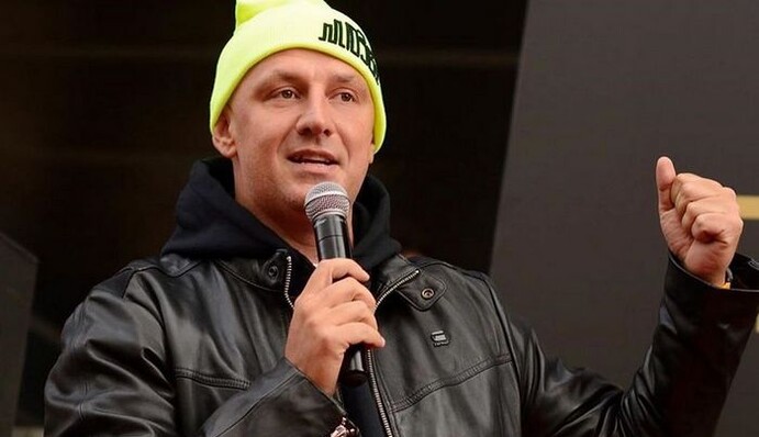 Потап отримав іменну табличку на 