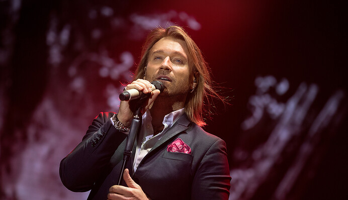 Олег Винник представит новую песню в столичном Дворце спорта