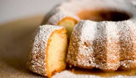 Мягкий кекс на сметане: простой рецепт и советы по выпеканию