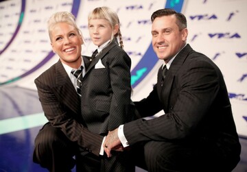 Співачка Pink поставила кар'єру на паузу заради сім'ї