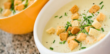 Ситний грибний крем-суп з грінками: корисний рецепт для швидкого приготування