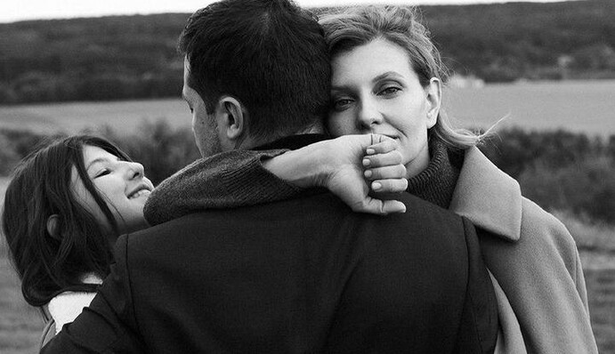 Vogue выпустил интервью с Еленой Зеленской: вот ее главные цитаты и неопубликованные ранее фото семьи