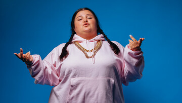 Alyona Alyona випустила новий кліп до треку 