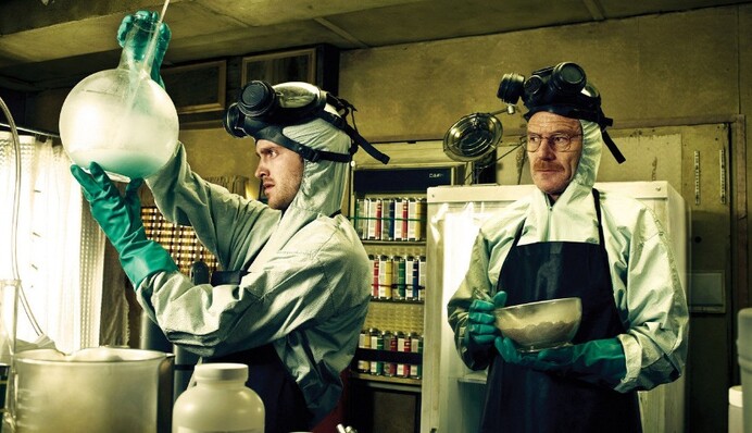 Хіміків-фанатів серіалу 