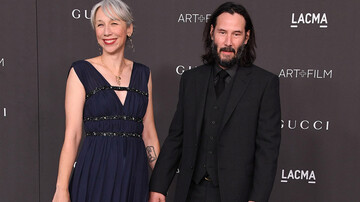 ЗМІ рознесли новину про таємні заручини Кіану Рівза, і це дуже кумедний фейк