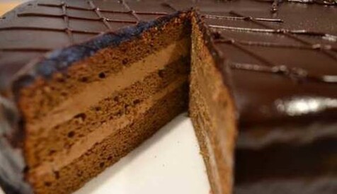 Как приготовить дома пражский торт: подробный рецепт и советы сладкоежкам