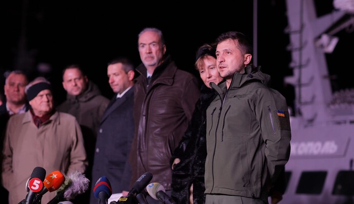 ЧП с самолетом и вызов 