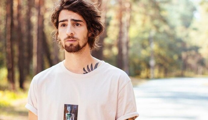 Їду на МРТ: український співак отримав травму на тренуванні