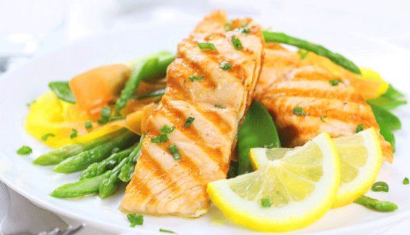 5 важных правил ужина: как есть все и не поправляться