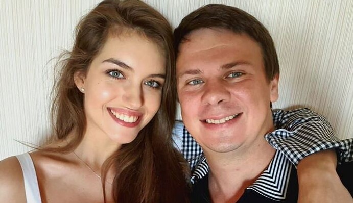 Продолжаем оборудовать квартиру: Дмитрий Комаров засветил свое жилье