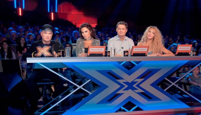 Флирт Поляковой и неожиданный уход Данилко: как на Х-фактор 10 прошел 11 выпуск