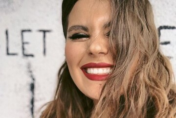 Завжди була бандиткою: солістка KAZKA показала своє смішне дитяче фото