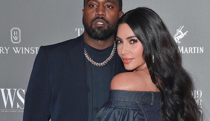 Хватит фото в бикини: Ким Кардашьян объяснила, почему стала одеваться скромнее