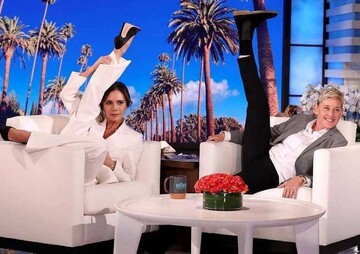 Вікторія Бекхем в ефірі популярного шоу повторила свій знаменитий трюк з ногою: відео