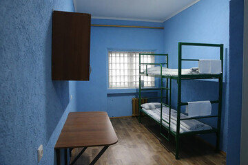 Отели для элитных преступников: зачем нам эксперименты с СИЗО по-американски