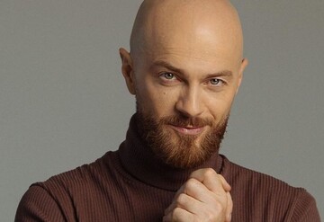 Влад Яма показав архівне фото, на якому його не впізнати