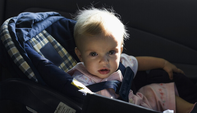 Перевезення дітей в автокріслах: чому це обернулося хаосом