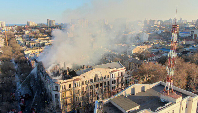 Здание колледжа превратилось в ад: фото, видео и все детали смертельного пожара в Одессе