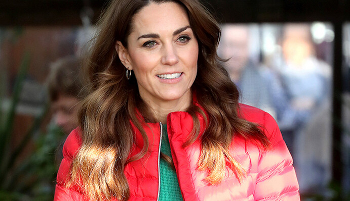 Кейт Міддлтон показала комфортний casual-образ у різдвяних тонах: фото