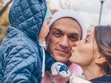 Дякуєм, що вибрав нас: Тодоренко і Топалов зворушливо привітали сина з першим днем народження