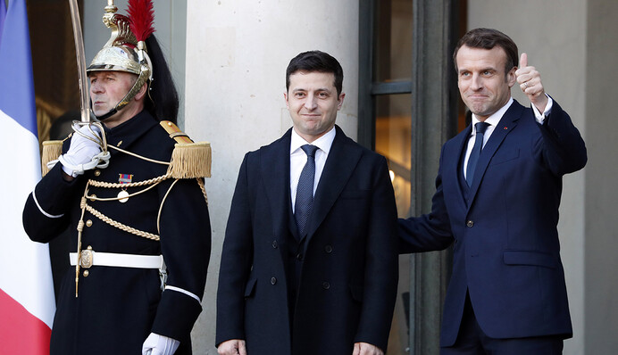 Нет капитуляции: чего мы ждем от Зеленского в Париже