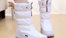 Подбираем гардероб на зиму: 10 неудачных вещей, которые уже давно вышли из моды