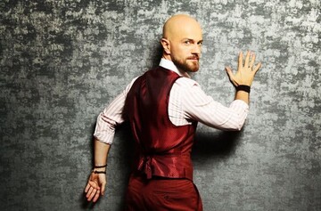 Влад Яма показав фото, на якому майже повністю видно обличчя 4-річного сина