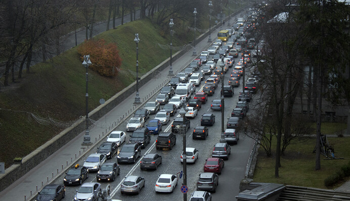 Герои парковок: в Киеве идут на крайние меры для борьбы с пробками