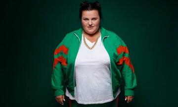 Реперка Alyona Alyona анонсувала новий кліп сміливим фото в купальнику