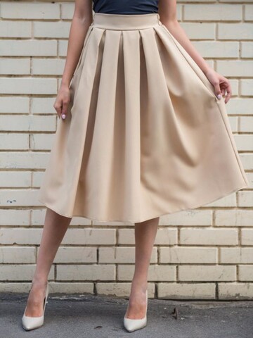 У новий рік на стилі: 5 модних спідниць, які врятують ваш образ