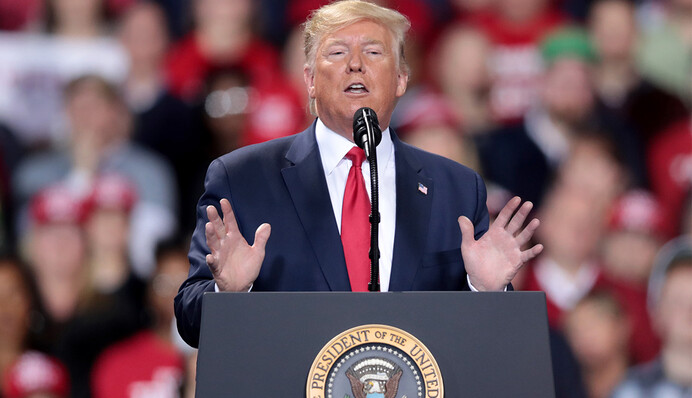 Україна в центрі імпічменту Трампу: як вийти з американського скандалу без втрат