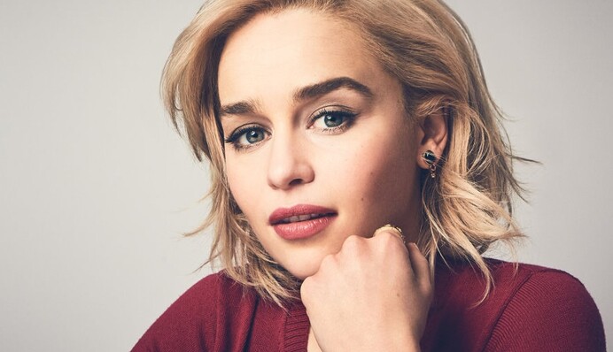 Эмилия Кларк рассказала, почему не делает селфи с фанатами